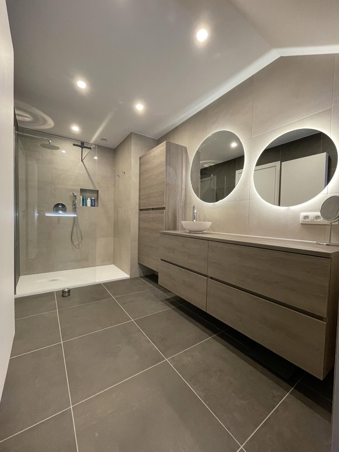 Saninetto - moderne badkamer met inloopdouche (4)
